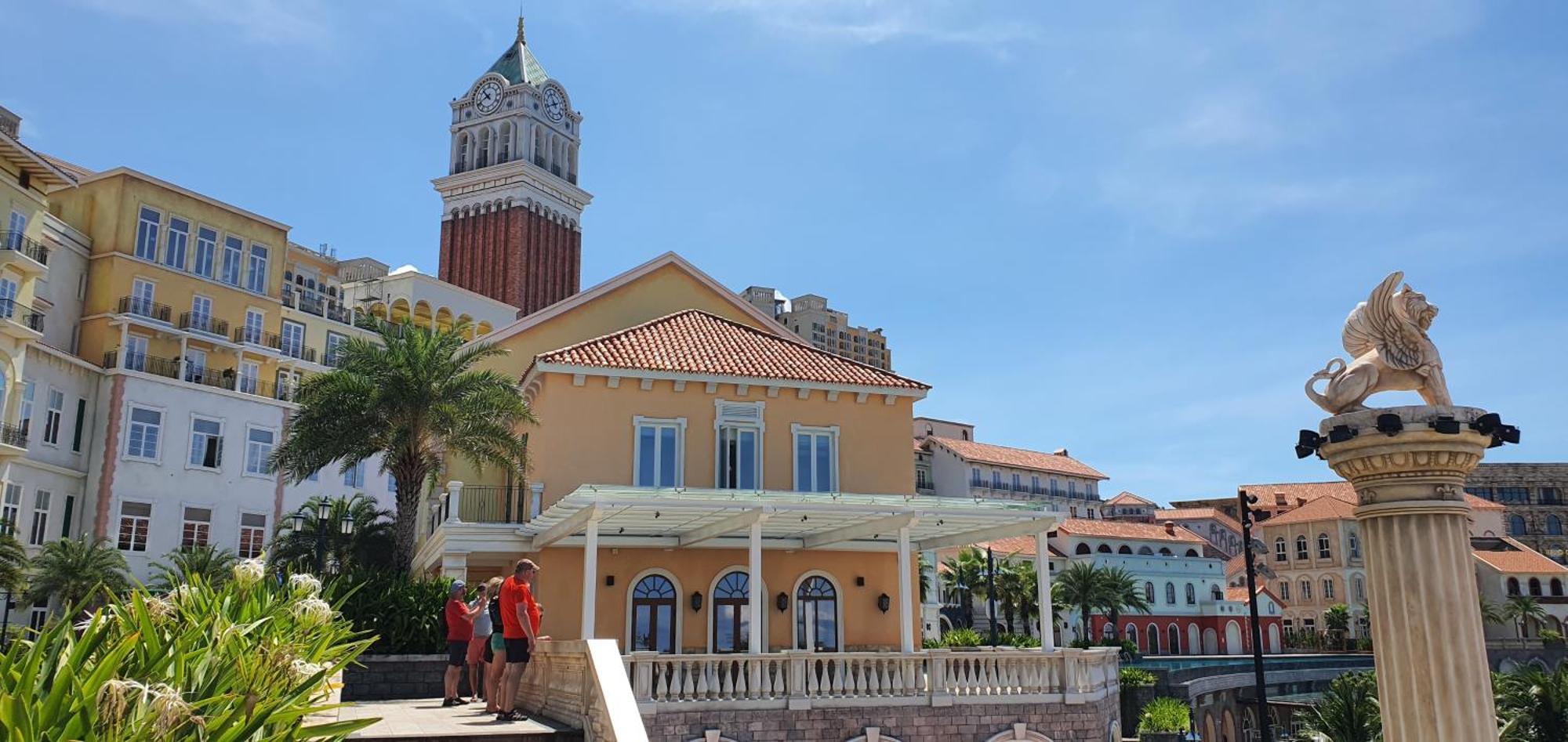 Khach San Chia Khoa Vang - Mien Phi 2 Xe Dap 1 Phong Tham Quan Dia Trung Hai - Tt Hoang Hon Hotel Phu Quoc Exterior foto